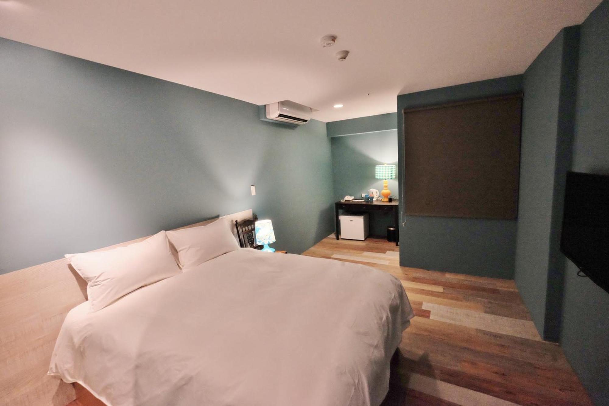 Happy Inn Taichung Exterior photo